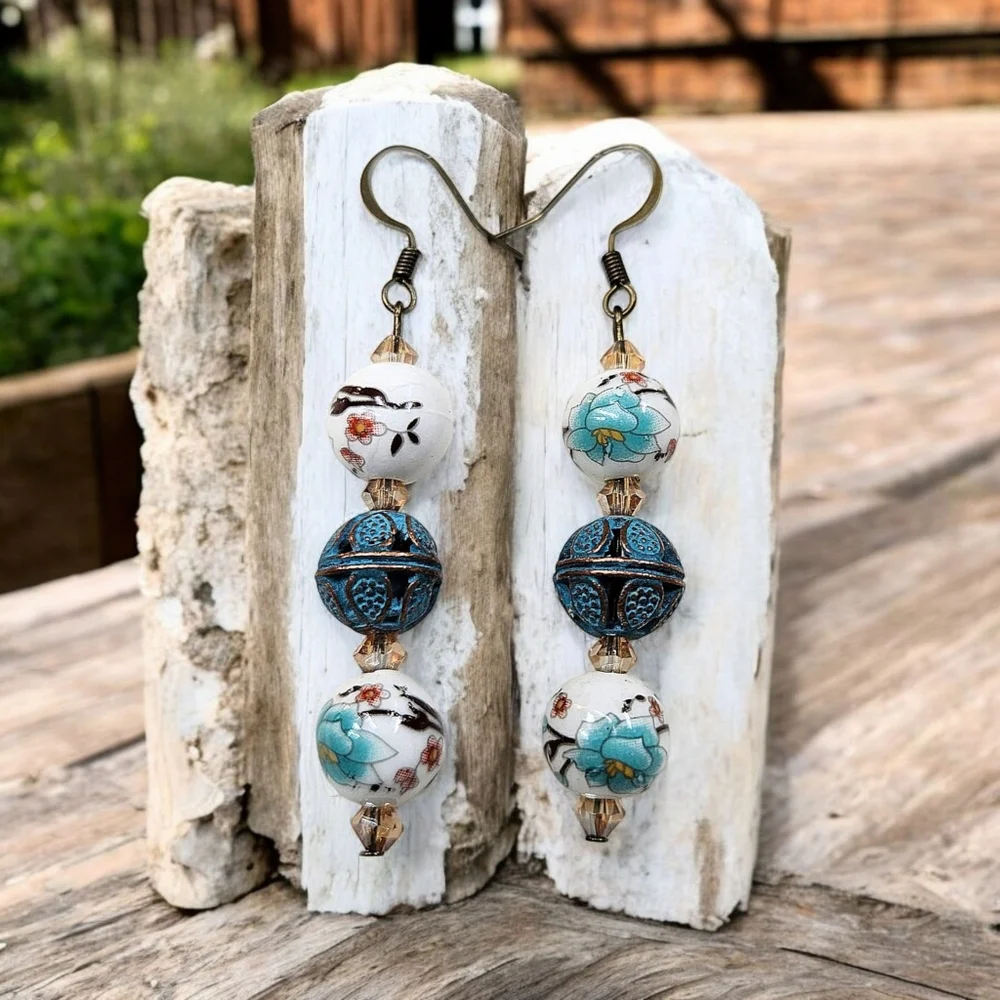 Hand Crafted Rustic Style Earrings - Picture 1 of 8